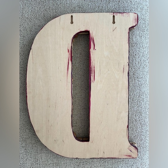 Homemade wine cork letter “D” - Picture 10 of 10